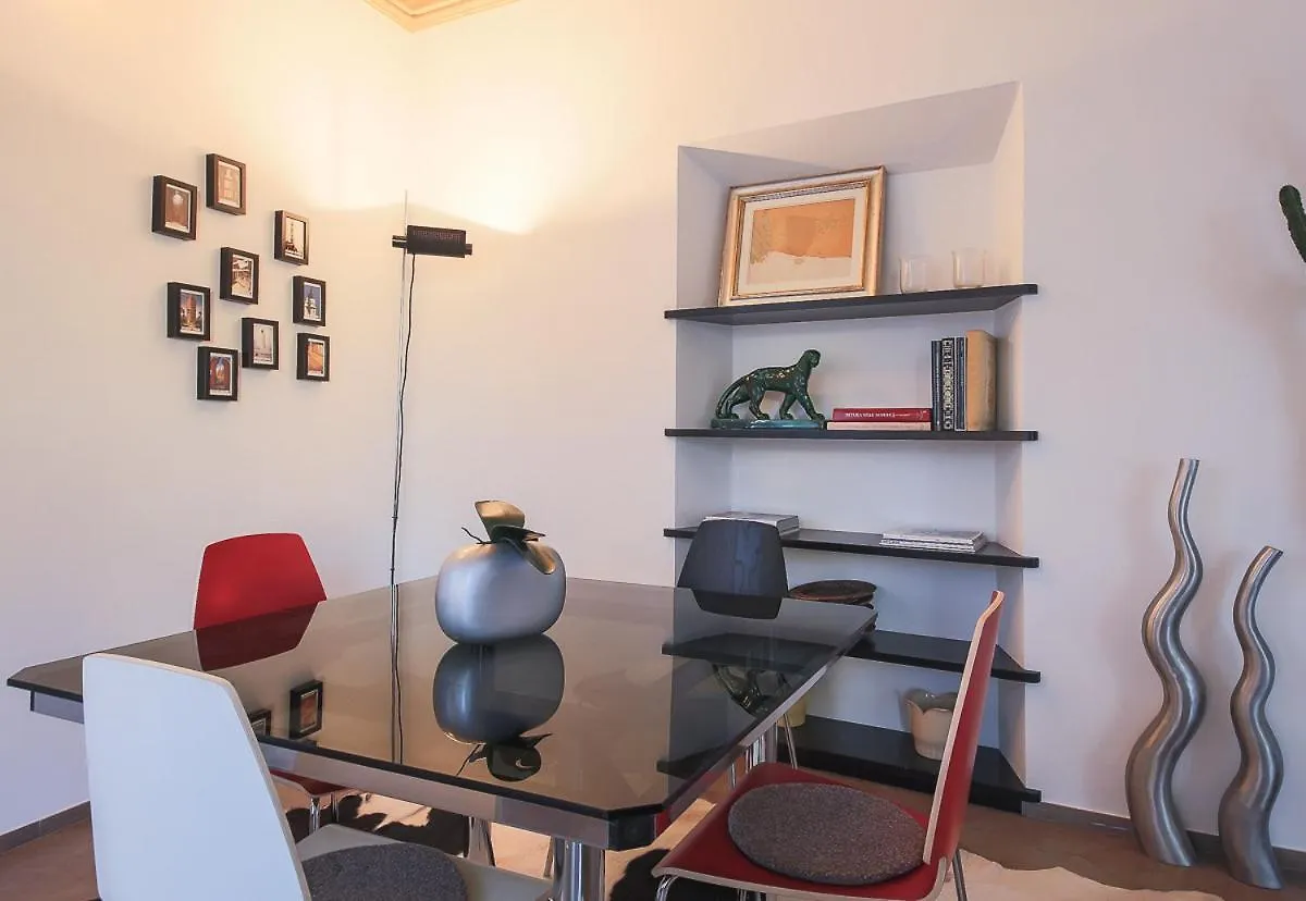 Apartments Florence- Ricasoli View 0*, Florence