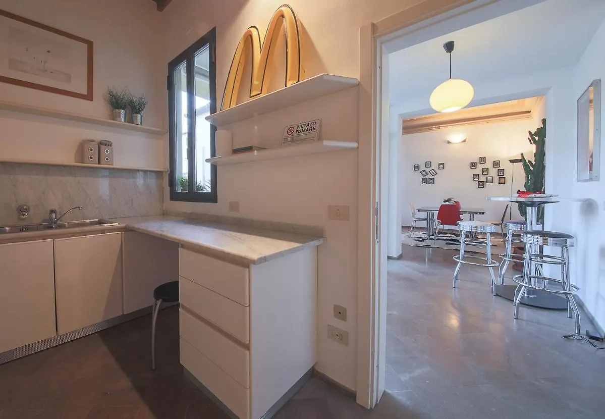 Apartments Florence- Ricasoli View